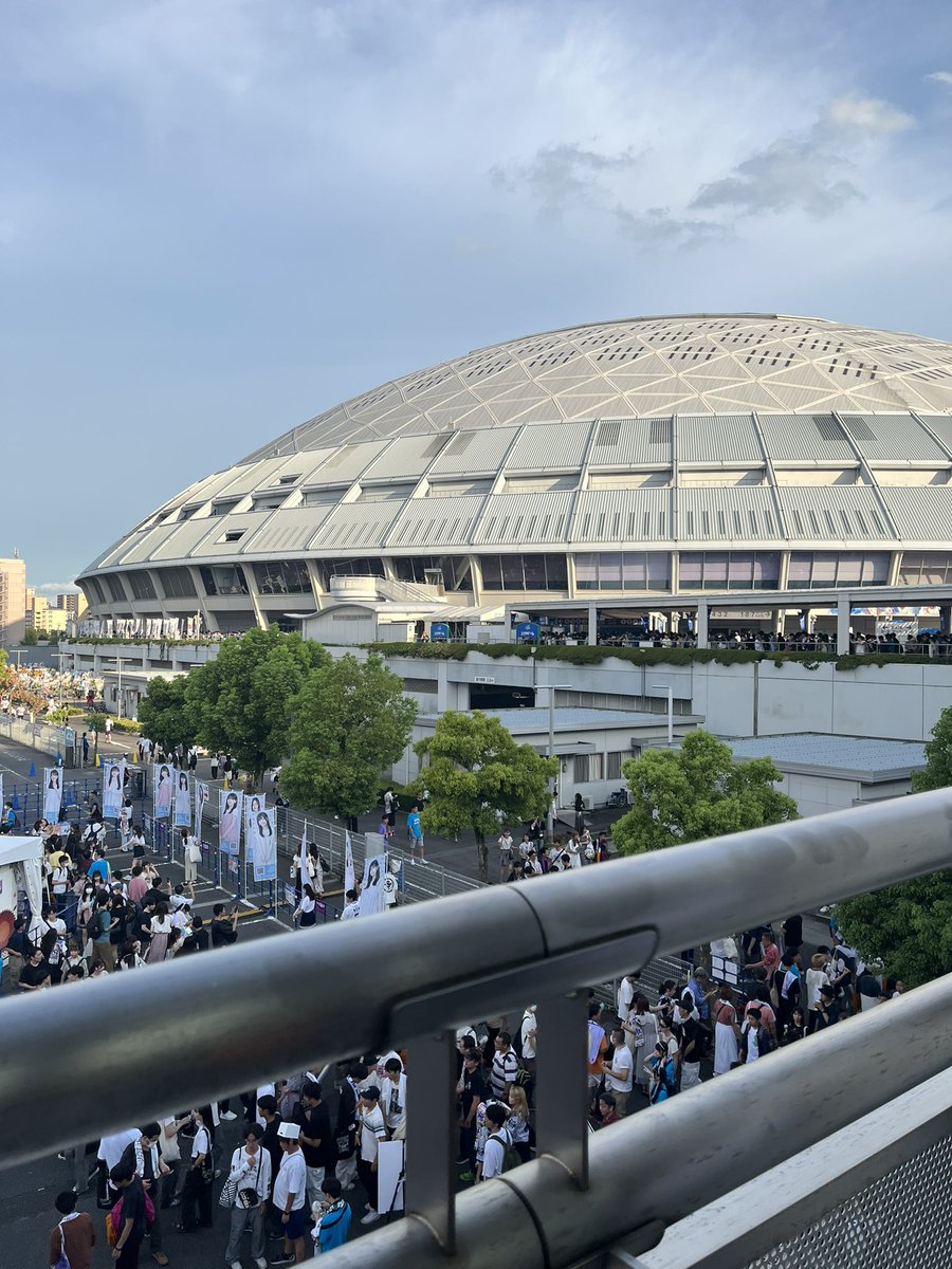 teresafps's tweet photo. 臭くてキモいオタクが2年ぶりに着弾 https://t.co/lLjcSQ5i95