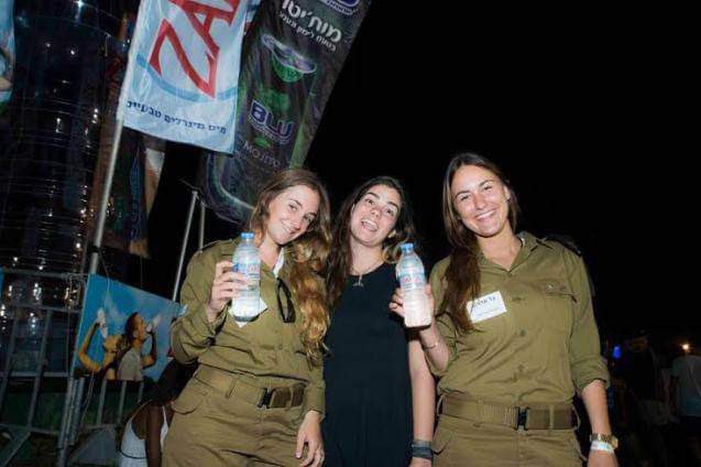 PoliticsWWWeb's tweet image. #Zaro's #Cretan #water officially #cooperates with the state and army of #Israel.

From now on only Zaro's water
#Israel 
#Palestine
#Gaza
#Hamas
#Lebanon 
#Hezbollah
#IDF
#Hezbollah
#Houthis 
#Yemen
#Iran