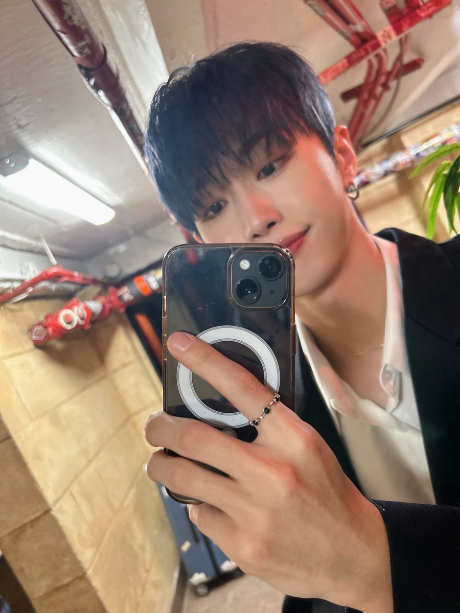 BDU4official's tweet image. [📷]

토론토! 거꾸로 해도 토론토!🍁

#BDU #비디유 #BITSAEON #빛새온 #ビッセオン