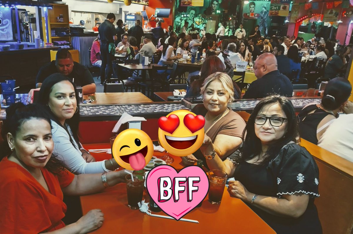 Veronica6687's tweet photo. Festejando  nuestros cumpleaños  🥳 https://t.co/f5FZRIKQfa
