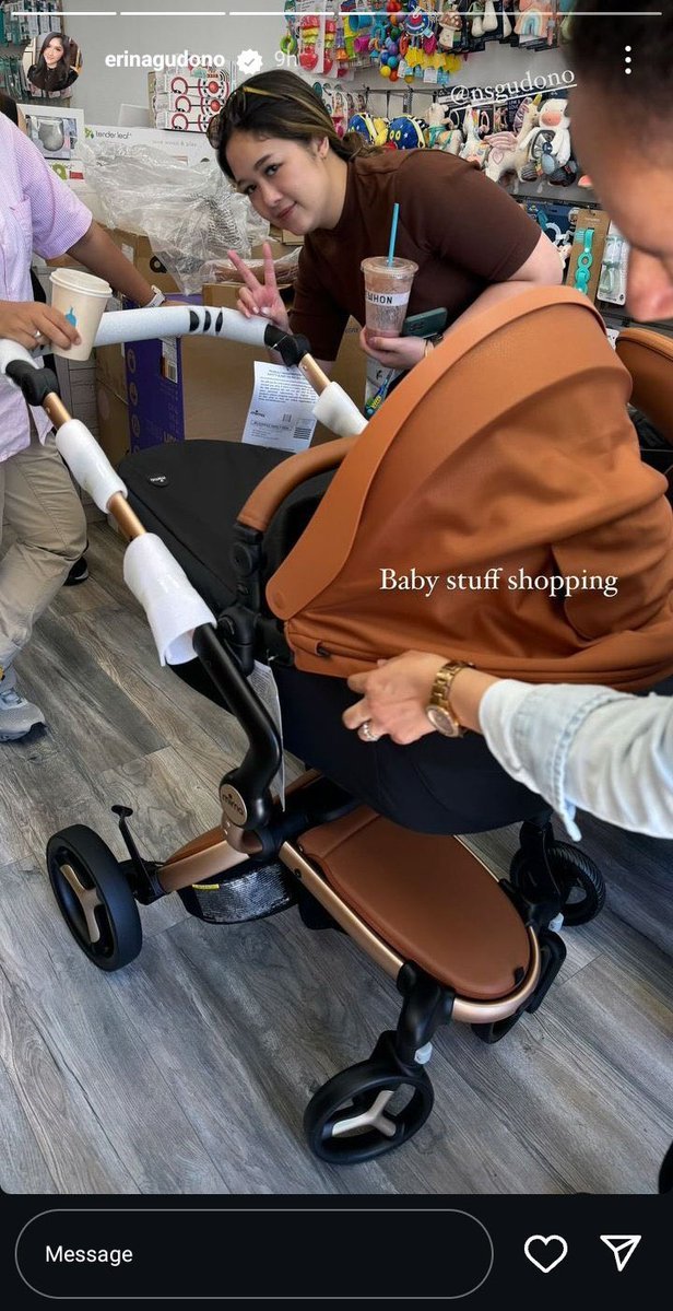 Bitxttt's tweet image. salah satu cara naik kelas yaitu bawah stroller ketika lagi acara jalan sehat.