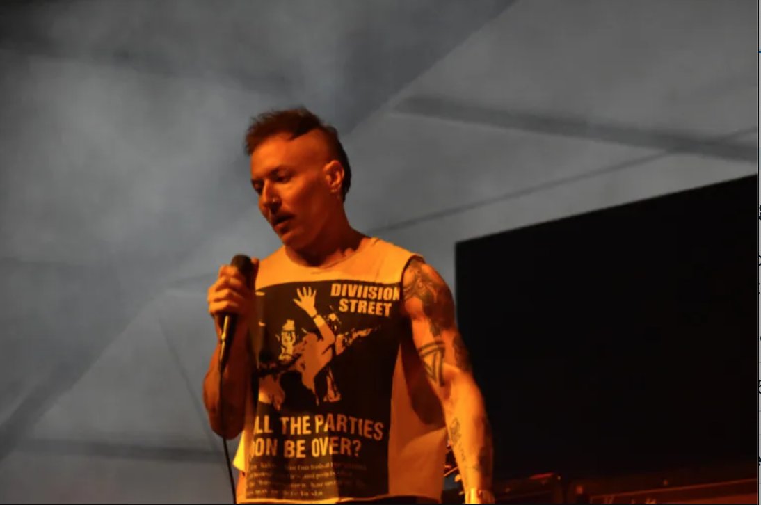 mxdwn's tweet image. Greg Puciato &amp;amp; Dallas Green Join Jerry Cantrell On Live Performance Of Alice In Chains’ “Rooster”
music.mxdwn.com/2024/08/20/new…
#GregPuciato #DallasGreen #JerryCantell #Rooster