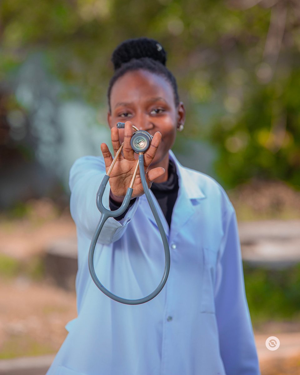 Vee_ruta's tweet photo. This marks the End of my 5 years journey at @muhimbiliuniver .
A journey that has been full of ups and downs, and full of valuable lessons.
I thank God for his grace. 
Cheers to everyone who made this journey possible🥂. https://t.co/r7dl6ALBtG