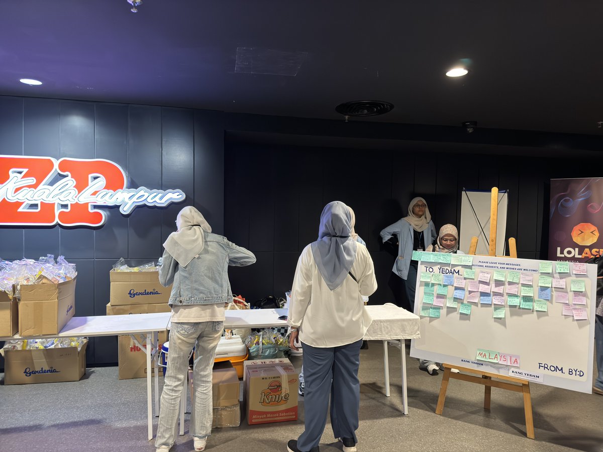 Yedam_MY's tweet photo. New checkpoints at Level B2! 

Everyone can go to Level B2 after redeeming wristband / seat number / signed poster! 

MY BYD TUNGGU BANG YEDAM
#BANGYEDAMComeToMY
#BANGYEDAM1stFMinKL
#BANGYEDAMinMY https://t.co/EBPS2tTiiP