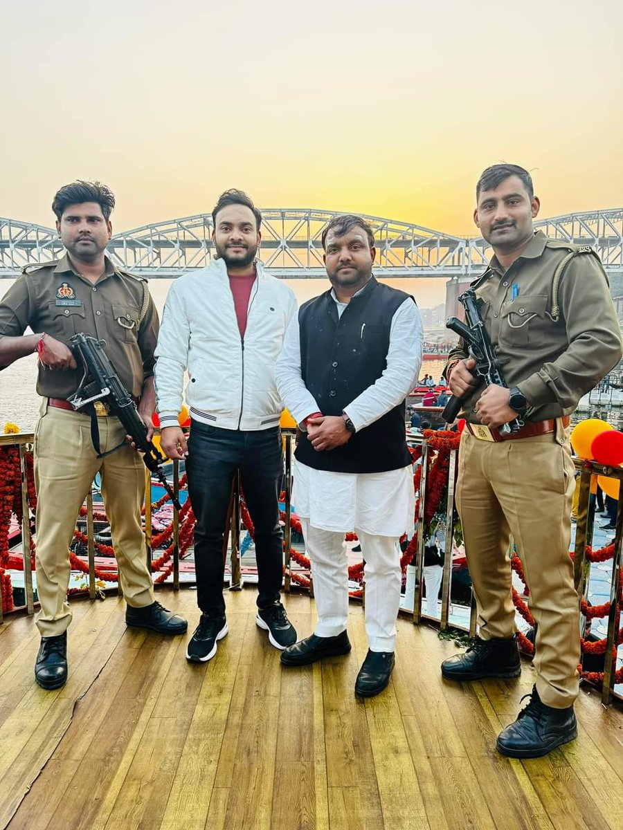 Sandeep94936082's tweet photo. हमारे प्रिय बड़े भाई रोहित राजपूत को जन्मदिन को हार्दिक शुभकामनाएं 🎉🎂🎉🎉💯💯
#happybirthday 
#birthdaycelebration 
Rohit Rajput https://t.co/zhG2JVADJB