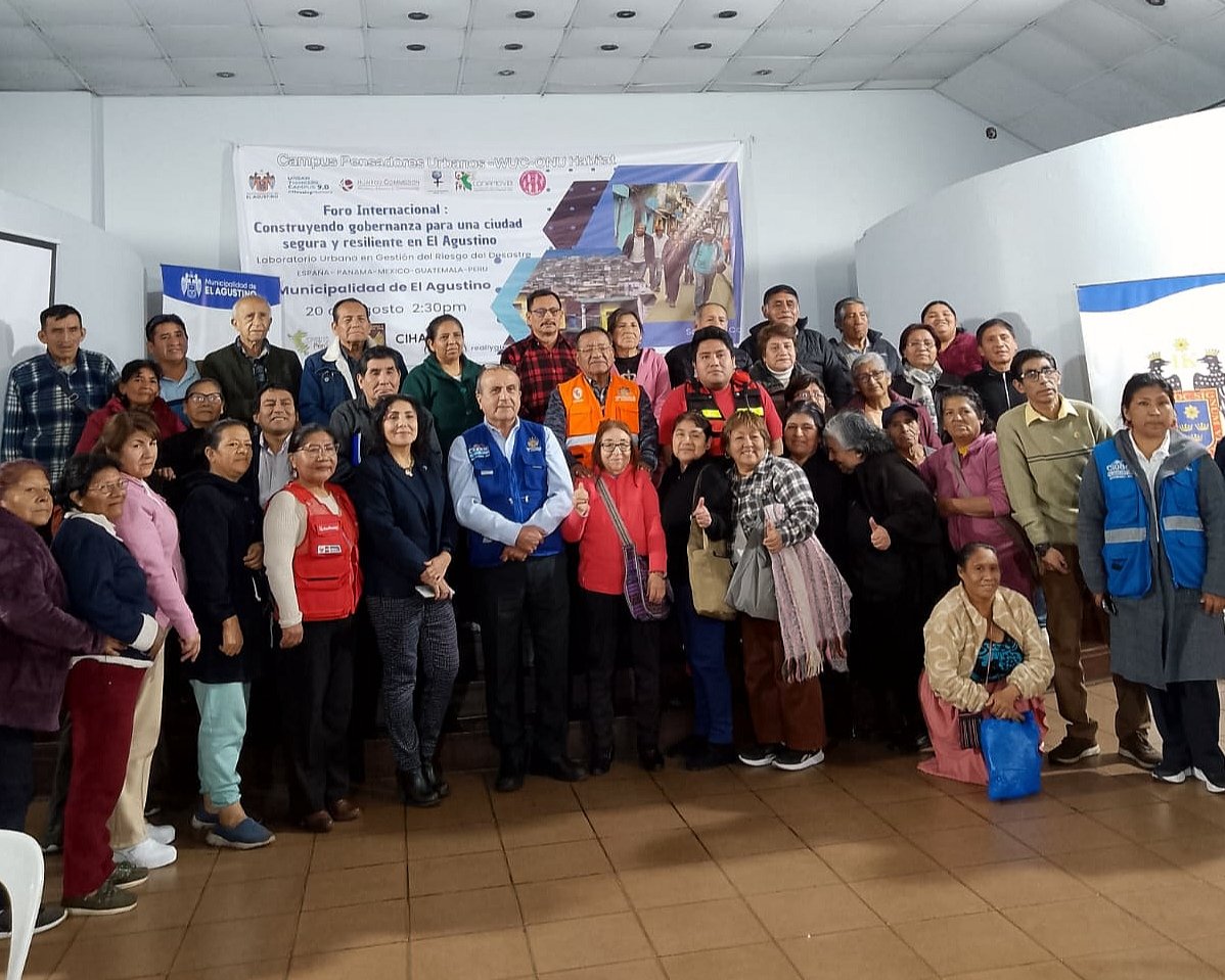 Femum's tweet photo. #UrbanThinkersCampus #Peru UrbanLab Resiliencia y Gobernanza Climática  con  Municipalidad El Agustino y lideres, unió Madrid Panamá CDMex Guatemala Lima organizó #GrootsPeru #Femum y @HuairouConnect y #SmartCitiesG100. @urbancampaign @UNHabitat @Right2CityGP @ElkinVelasquezM https://t.co/mXOETPxWrP