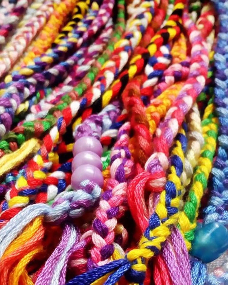 Studio_SabART's tweet photo. 😍🥰

https://t.co/mOSQmObvaf

❤️🧡💛💚🩵💙💜🩷💗🤎🤍🖤🩶

#StudioSabART #ArtistandCraftsgirl #artsandcrafts #crafts #handmadecrafts #handmade #bracelets #handmadebracelets #etsy #etsyshop #etsybiz #smallbiz #westmidlands #chevronbracelet https://t.co/HYcJhvfWGt