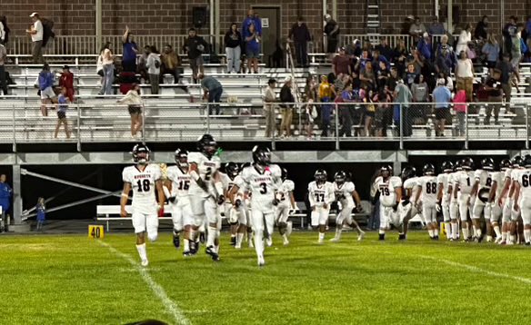 dawson_blackner's tweet photo. Game vs Preston tonight. Took the W 41-20. @CoachRoper5 @CoachTravisDean @KingJB01 @coachB_Taylor @CoachJed_UMW @gnduff @CI_CoachBale @CoachStinar @Coach_GStevens @CoachJT_ISU @CoachClarkJ @PrepRedzoneID @IdahoRecruitHub @coach___12 https://t.co/Nnm7BEs1MC