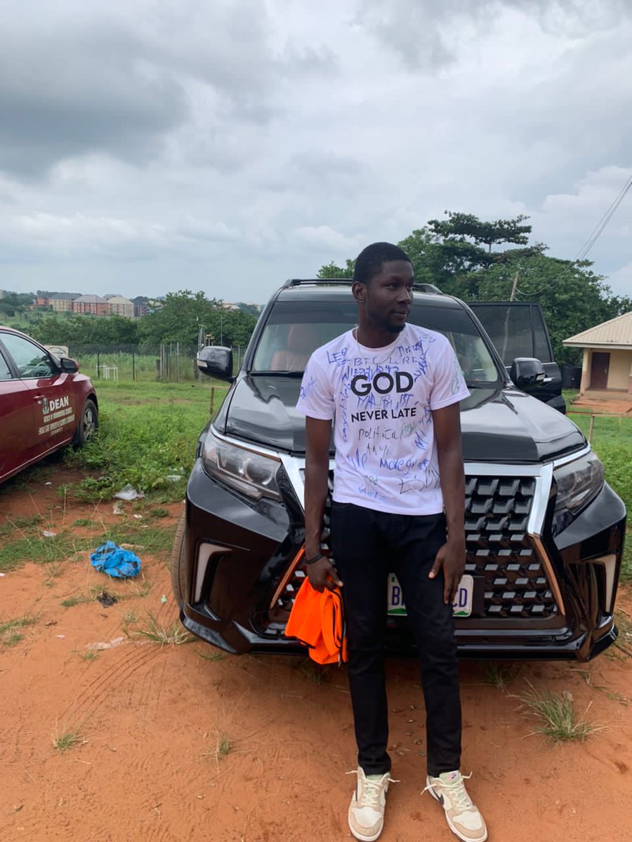 God is never late
#AmtheHero