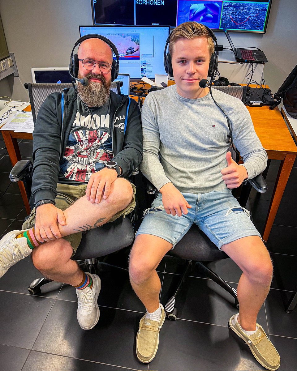 Selostamoon on saatu uutta verta Lahti Historic Rallyn ja Future SM-rallin toiseen kisapäivään ✌️ Toni Lönnroosin seuraksi pitkään rallipäivään istahtaa viime vuoden SM3-luokan Suomen mestari Justus Räikkönen 🎙 

 youtu.be/VtsZEw_yx3M

#rallism #futuresmralli <a href="/Tlonnroos/">Toni Lönnroos</a>