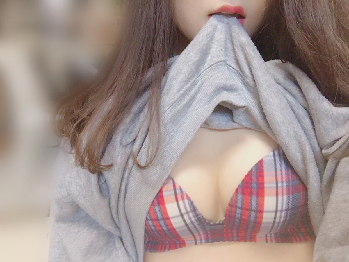 配ります💗
みてくれる方フォロー&amp;ラブリツお願いします！

#裏アカ女子