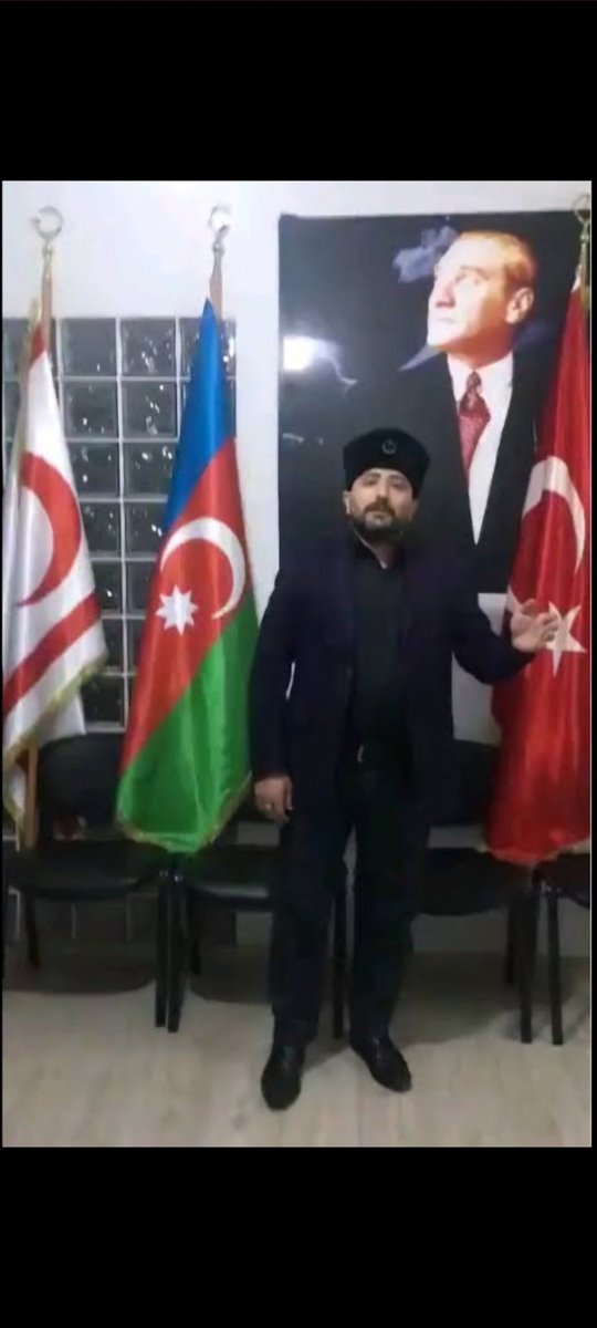 Vatan761's tweet photo. 🔴⭐️🌙 özgür beye #Dilruba ve #Ramini sorun https://t.co/EN9lF5sW6R