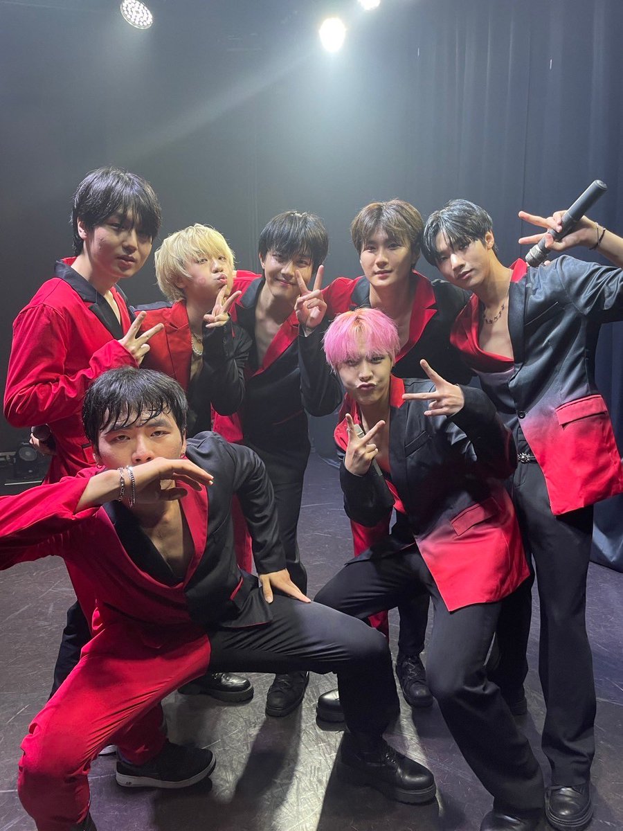 jp_exceed's tweet photo. 幸せだった
また会おうね☺️
#EXCEED #엑시드 #エクシード #RDBX
#TAKARAOSAKA #KPOP #highdom #we1ne #wao https://t.co/19jMjxSaSZ