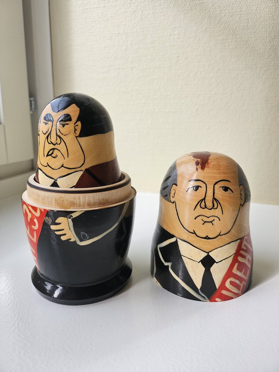 Found this amazing Russian doll set at a second hand store. Just amazing hahaha. Had to buy it immediately 😁😆
