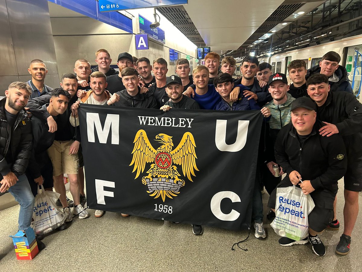 Finest back on the road🇾🇪