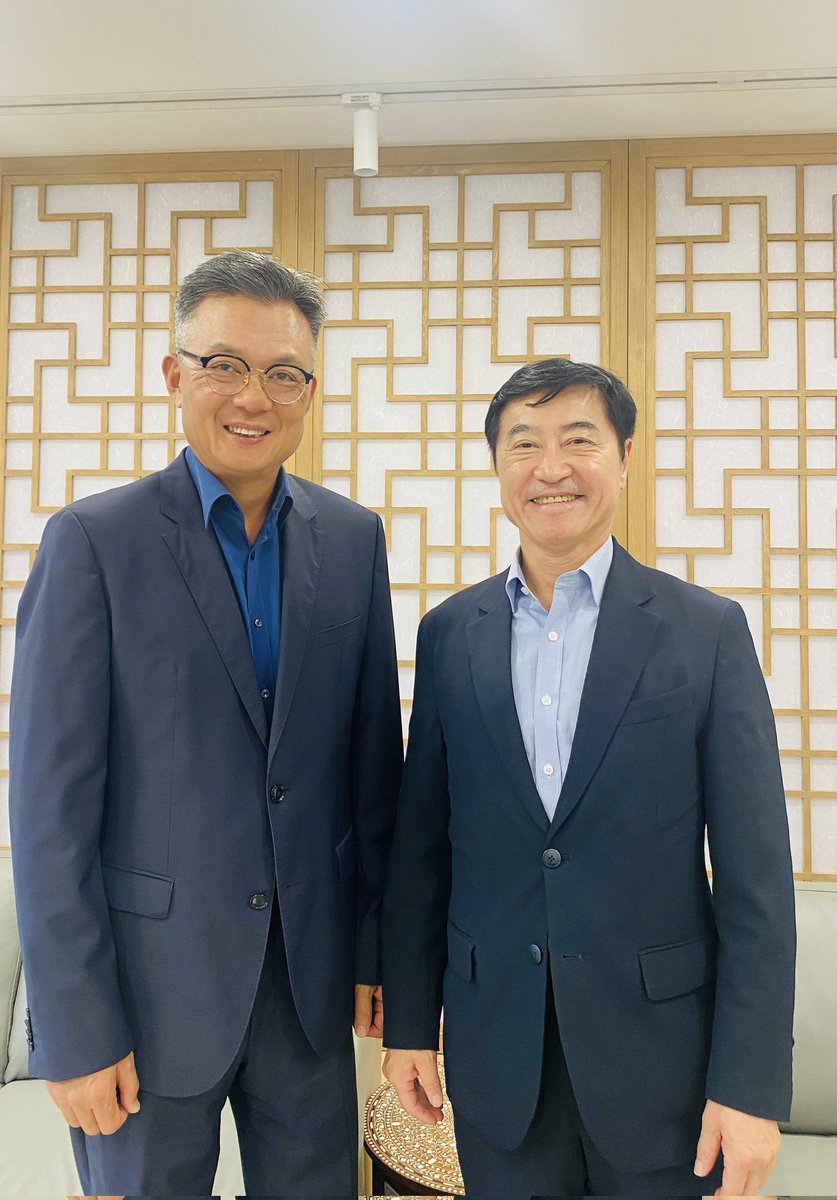 RokEmbIndia's tweet image. As KINTEX(@kintex_korea) gears up for the KoINDEX (Korea Industry Expo) in New Delhi from November 21-23, this event would be a significant platform for economic and cultural exchanges between our two nations.(2/3)
#KINTEX #KoINDEX #KoreaIndustryExpo #KoreaIndia #EconomicExchange