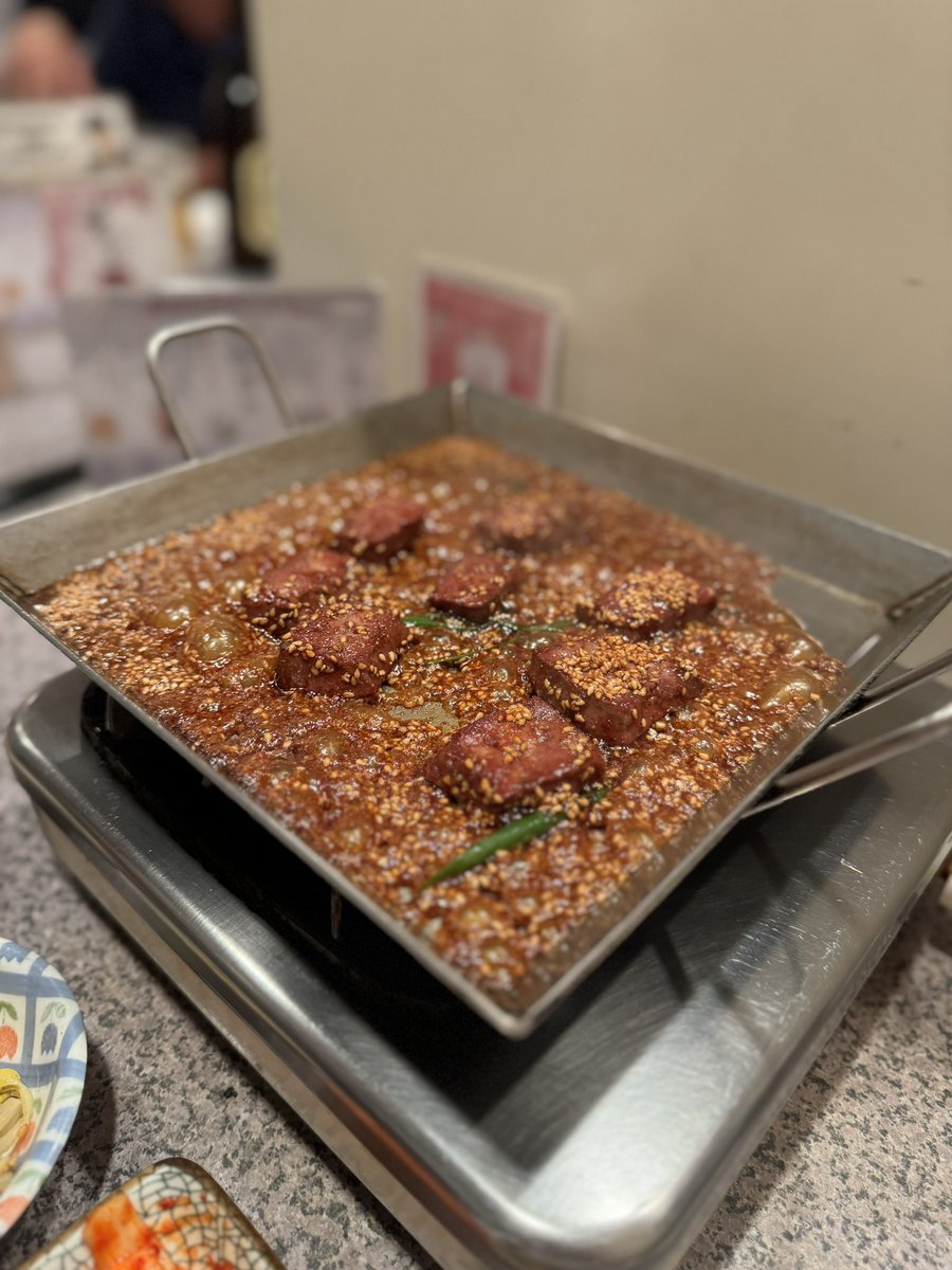 husss21's tweet photo. 📍心斎橋　まつりや
ちりとり鍋美味すぎた〜甘辛タレたまらんめっちゃハイボール進んだ🥃金晩やけど予約しなくて入れた🥹❤️‍🔥❤️‍🔥 https://t.co/Afral8KYtE
