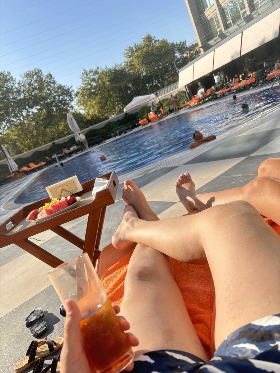 Luckymiilad's tweet photo. Summer Time Sadness 
☀️👙🍉 https://t.co/GbJrR584sZ