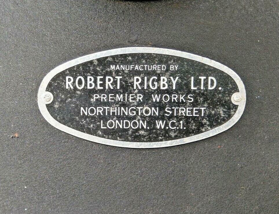 chuffnell's tweet photo. @mod_in_metro Robert Rigby Ltd, I think (4-6 Northington St). Supplier of a range of cinematography equipment https://t.co/5GG0HDGO1l