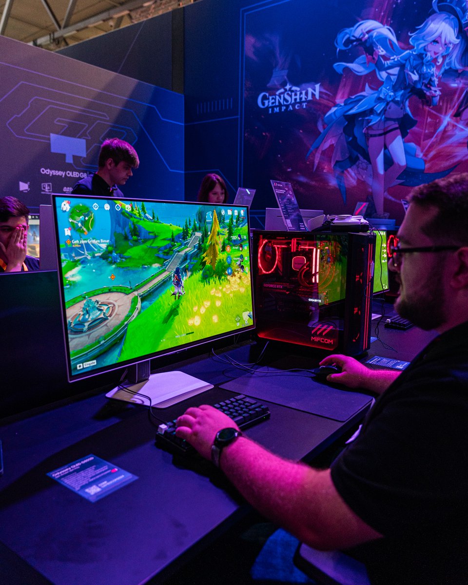MIFcomGmbH's tweet image. Erlebt Premium-Systeme und Komponenten auch am Samsung  Stand in Halle 9 🔥 

#gamescom2024 #MIFCOM #custombuild #gamingpc #pcgaming #bequiet #gigabyte