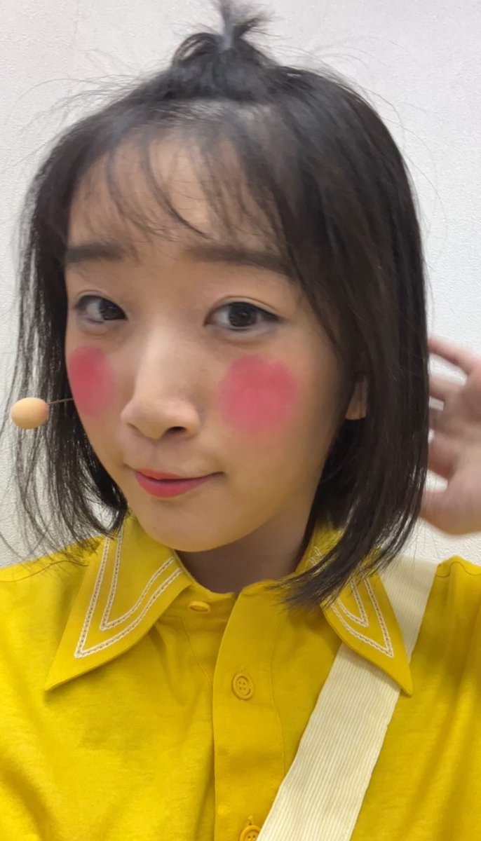 R_hand_hand's tweet photo. #どくりつこどもの国 無事初日が明けました！！
ご来場いただいたお客様、ありがとうございました☺️
ゲネや通しでは無かった、お子さんたちのリアクションが聞けて、嬉しかったです！
残すは明日の1公演⭐️最後まで、レイちゃんとして楽しんで！皆さんに作品をお届けします！！ https://t.co/ZecBhiqh5m