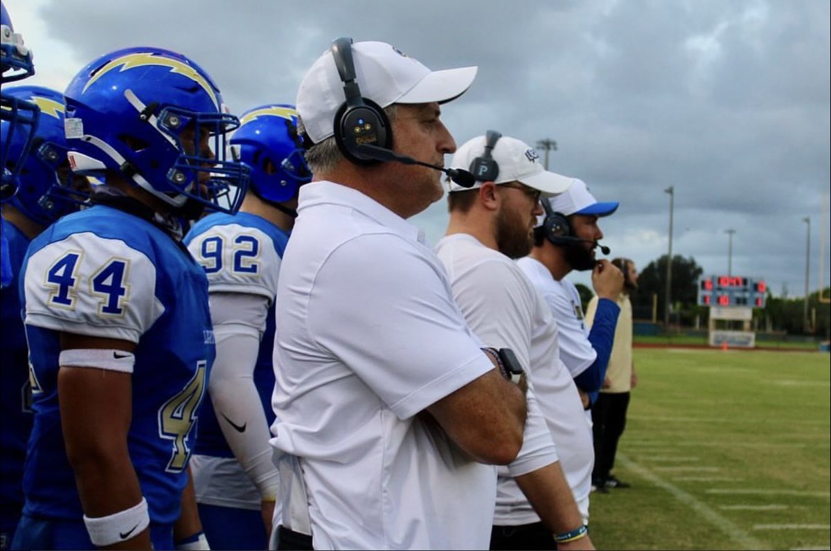 🚨 The Lightning took down Stoneman Douglas Eagles 48-22 in the home opener ⚡️⚡️

We are back in action next Friday vs Archbishop McCarthy at home. Come out and support your LIGHTNING‼️