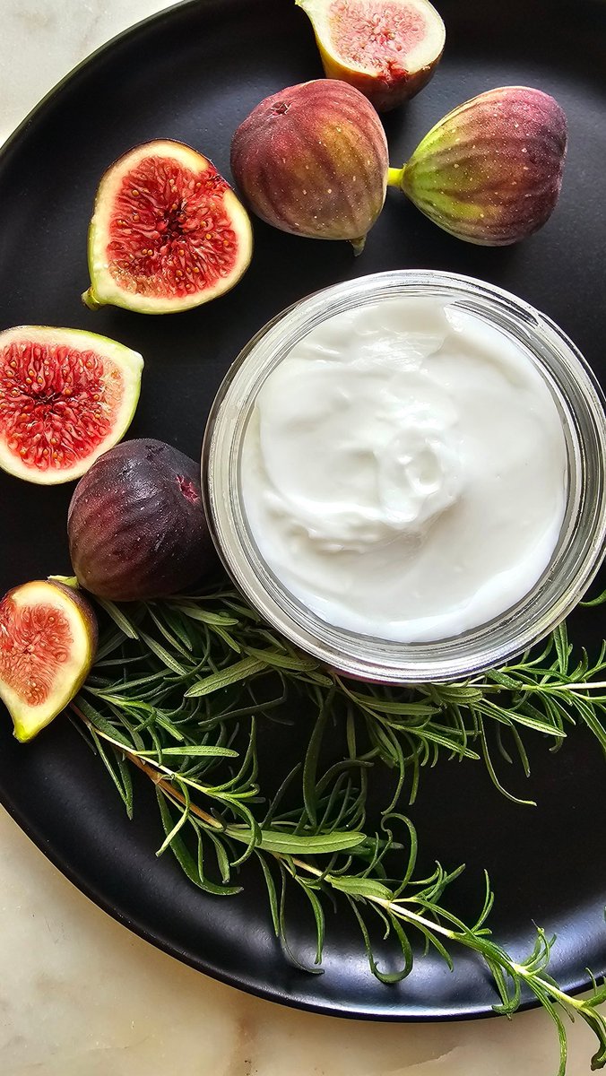 Expect more from your body care products - Skin Foodie uses whole plant, organic butters and food to feed your skin.