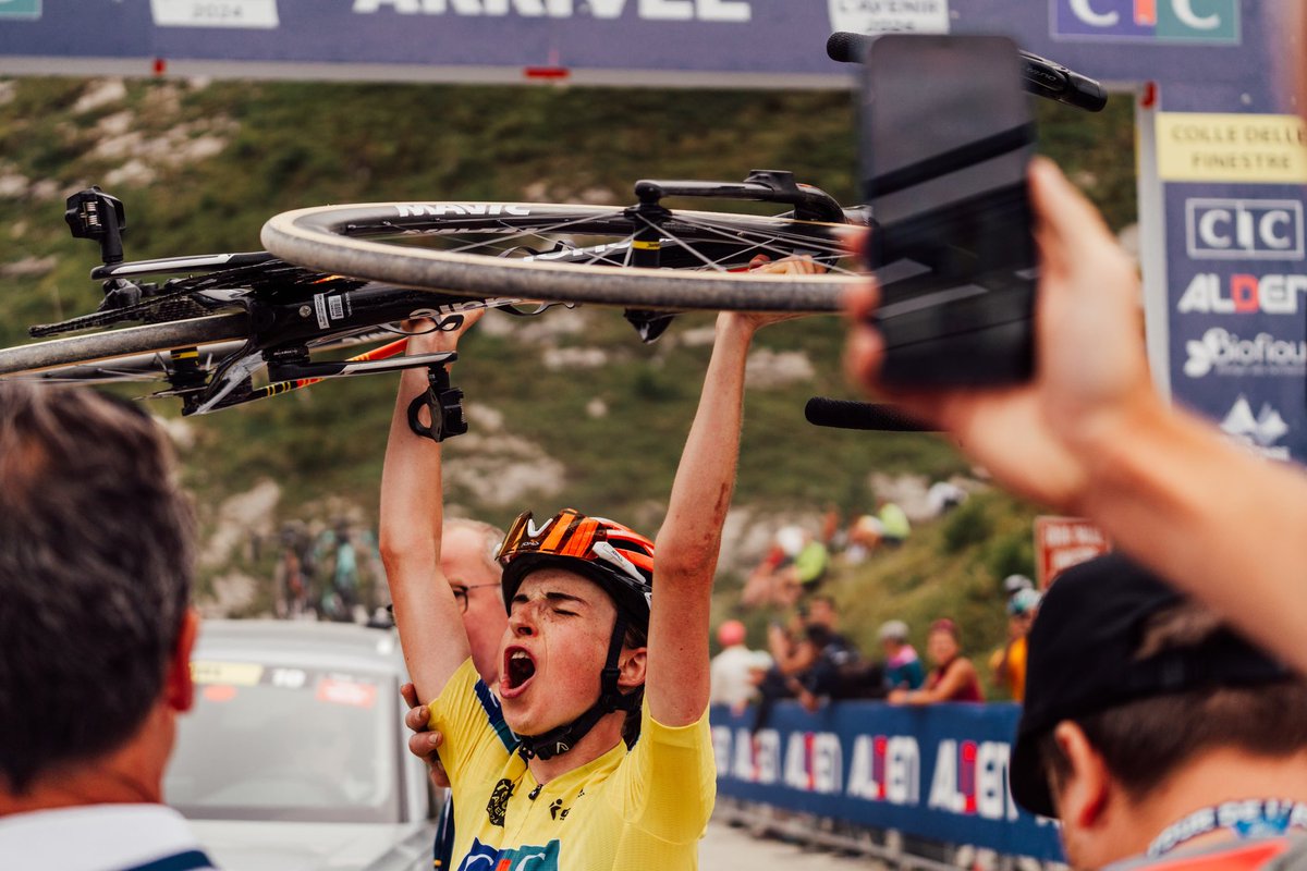 Tour de l’Avenir Femmes tweet media