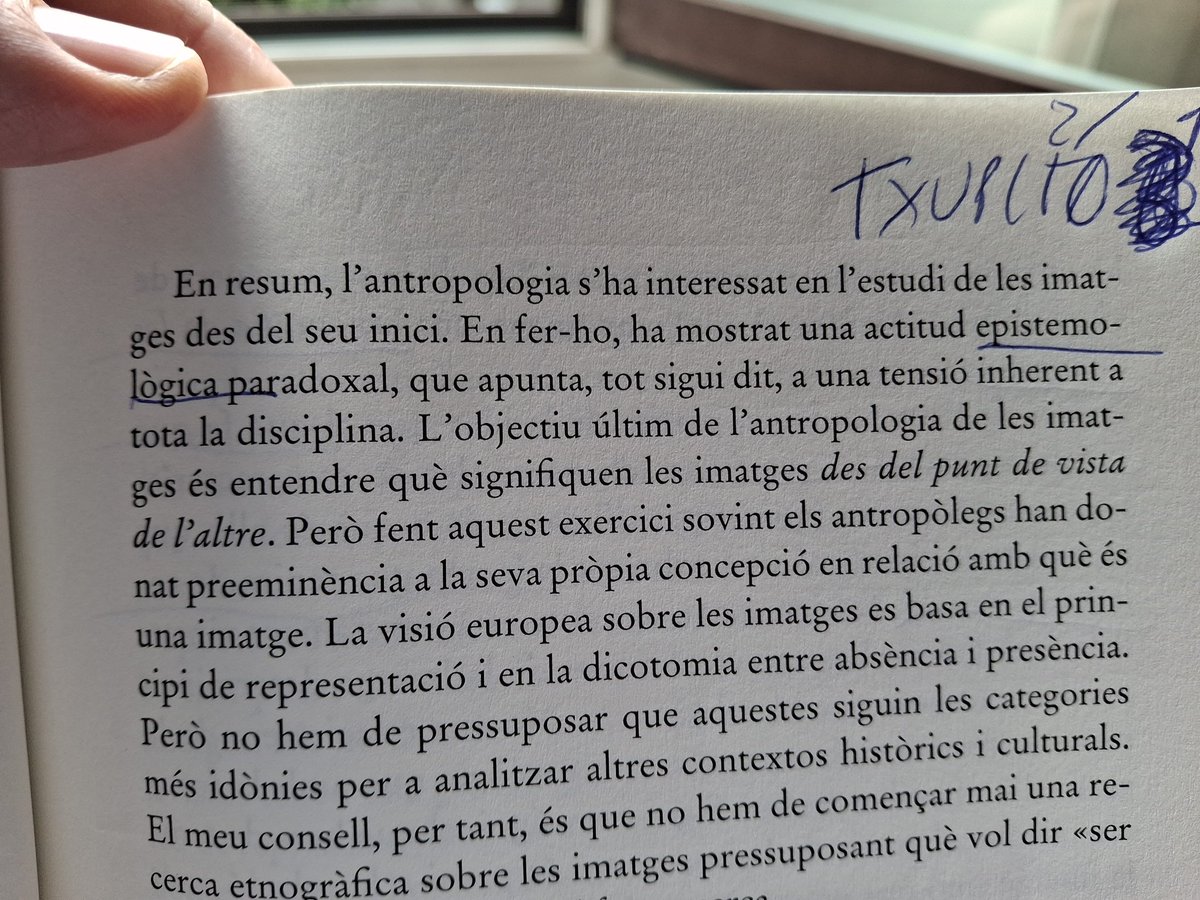 gaizkaranguren's tweet photo. Zergatik dute antropologia arloko ikerlariek "epistemologia" kontzeptua bertze edozein ikertzailek baino gehiago erabiltzeko joera? Ezagutza esparrua metodo zientifikoaren baitan etengabe aldarrikatzeko baharra sentitzen dutela ematen du. #Txupito https://t.co/IspMw1IAo4