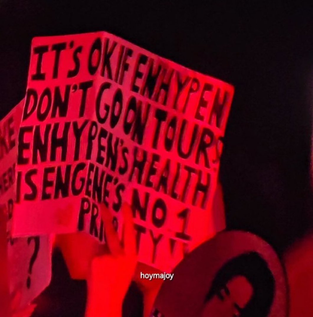 chy•🌸 (fan account) tweet media