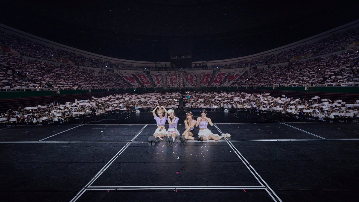 FANCAM + FANTAKEN AESPA
  [ 'SYNK : PARALLEL LINE' in JAKARTA ]

a thread.