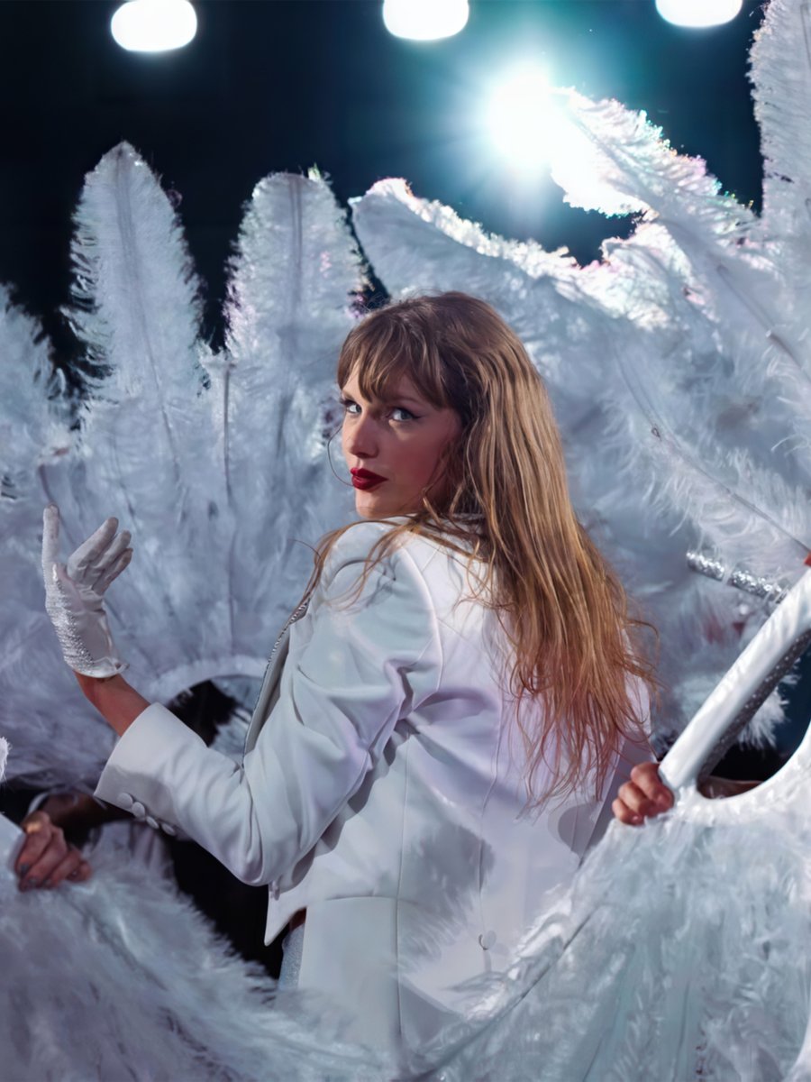 4k_taylorr's tweet photo. #LondonTSTheErasTour https://t.co/Cx6h8HXv8r