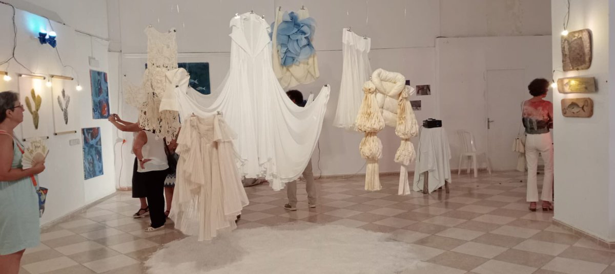 SolerCatalina's tweet image. Una excel•lent #nitxdelart gràcies a @lloperellor @AntoniaRoca @RicardaVicens per acompanyar-nos, com varen dir els pregoners, la cultura ens farà lliures #orgullfelanitxer