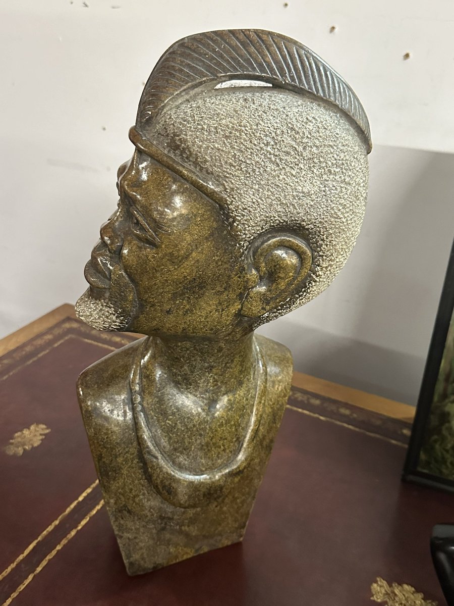 astraantiques's tweet photo. Good morning! We are with you until 5pm so why not pop along for a browse and a spot of lunch from the #decodencecafe open until 4:30pm #welookforwardtoseeingyou #antiquescentre #astraantiquescentre #hemswell #lincolnshire #thingstodoinlincolnshire https://t.co/Bk7Od8ROIc