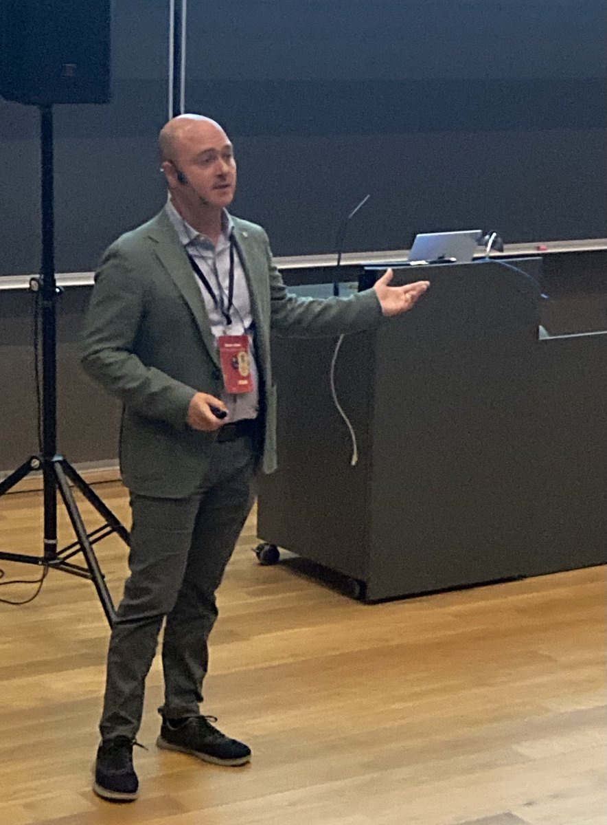 Davor Lessel briefing us on the progress on human Ago mutations. A lot has happened, but there’s still a lot to be done. We need both, brilliant minds and financial resources, to fully understand Ago syndromes and thereby help patients