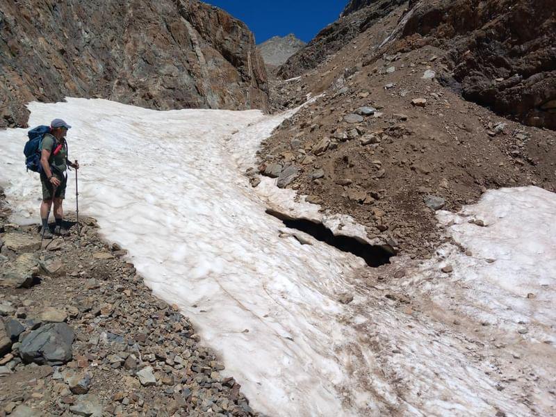 montana_segura's tweet photo. #Posets #canalfonda. Todavía con nieve.
Fotos del 22/8 de #jonsanzguia (😍gracias! 🤗):
Queda nieve en la parte baja y antes del Cdo dl Diente, aunque evitable por terreno rocoso inestable. La parte de abajo tiene un puente de nieve que podría colapsar en cualquier momento. https://t.co/fVayfFmtwX