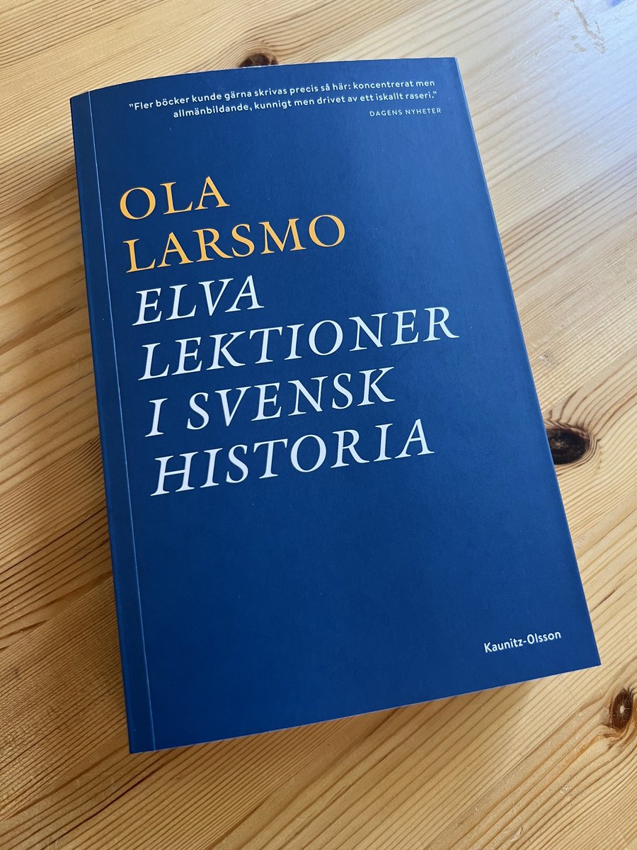 Jaa, gott folk, då är den sammanslagna nyutgåvan här. Den första delen, ”10 lektioner…”, gick ut i fyra upplagor + pocket och är sedan länge slutsåld. En biffig storpocket finns i veckan i en bokhandel nära dig.