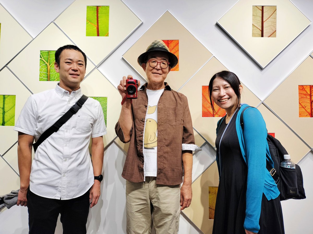 ogoshfmi's tweet photo. 生越文明写真展「CONNECTED LIFEーいのちの礎ー」8日目が終わりました。本日も沢山の方とお話させて頂きありがとうございました。明日は私が在廊する最終日となりますのでよろしくお願いします(^^)
#OM_SYSTEM_PLAZA 
#CreativeWall 
#新宿 
#生越文明写真展 
#CONNECTED_LIFE 
#いのちの礎 https://t.co/oljdBwLR5a