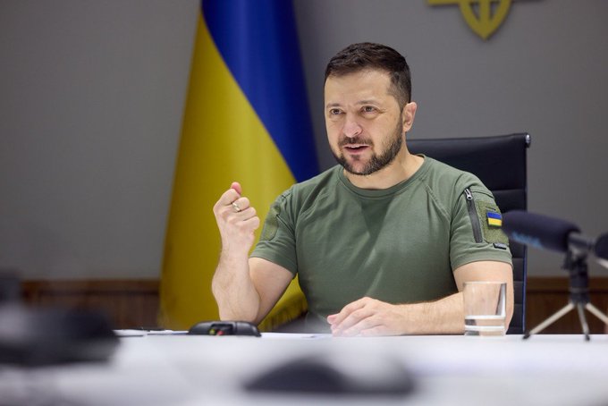 UKR_token's tweet photo. #Ucrania 

#Zelensky: Hoy se realizó el primer y exitoso uso de combate del misil no tripulado ucraniano "Palyanitsya", el enemigo fue derrotado.  Según el presidente, se trata de la última arma ucraniana y hoy ha alcanzado por primera vez un objetivo enemigo. https://t.co/epq0Qruttr