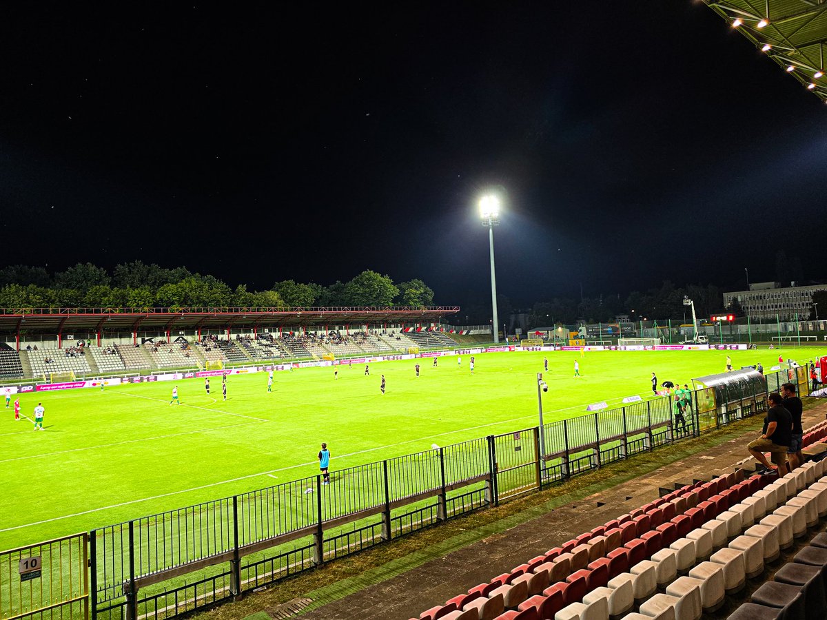 tomoffootball's tweet photo. 23.8.2024
Polonia Warszawa 2-0 Warta Poznań
1.liga🇵🇱⚽️ #POLWAR
First win for Polonia after solid performance which could have been larger margin victory. Warta has conceded 16 goals in 7 games so Polonia cant take yet champagne out from cold regarding how season will go. https://t.co/snUBsLNMr5