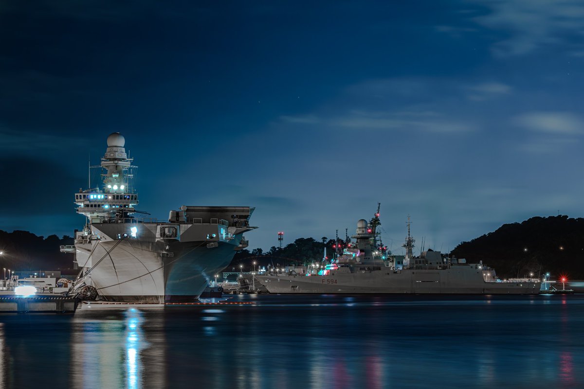 weiqi_xiulang's tweet photo. イタリア海軍航空母艦カヴール（ITS Cavour, C550）
#イタリア海軍 #横須賀 https://t.co/zAxC83FFIU