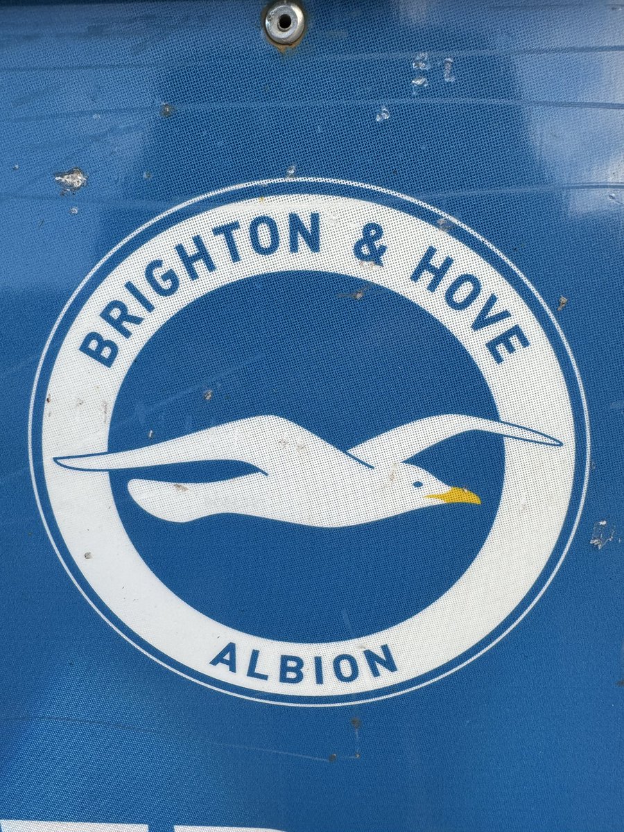 Michael Luck (@michaelluck) on Twitter photo When your university shares facilities with one of the best run <a href="/premierleague/">Premier League</a> clubs that’s 5 minutes walk from campus, and the season gets underway, this is what you see in the car park at the end of Friday … <a href="/OfficialBHAFC/">Brighton & Hove Albion</a> <a href="/SussexUni/">University of Sussex</a> When your university shares facilities with one of the best run <a href="/premierleague/">Premier League</a> clubs that’s 5 minutes walk from campus, and the season gets underway, this is what you see in the car park at the end of Friday … <a href="/OfficialBHAFC/">Brighton & Hove Albion</a> <a href="/SussexUni/">University of Sussex</a>