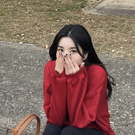 hellycb's tweet photo. happy 3rd anniversary ❣️🌹❣️
#3YearsWithKWONEUNBI
#은비_솔로데뷔_3주년
#KWONEUNBI #권은비
@KWONEUNBI https://t.co/in12N1ZiBa