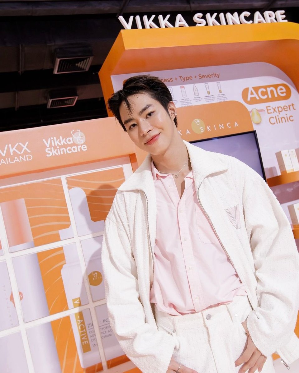 toosafe_fc's tweet photo. The ex- Project Presented by KVKX & Vikka Skincare ขอแสดงความยินดีกับพี่หมอกุ้งสำหรับ 9th Anniversary ของ KVKX Thailand และแสดงความยินดีกับพี่เมย์ พิชญ์นาฏ ในการเปิดตัวผลิตภัณฑ์ใหม่ InG ด้วยนะค้าบ
Cr.: tooosafe ig
#tooosafe #aimer
#TheExProject
#Vikkaskincare
#KVKX #DrKoongVikka https://t.co/AeLY0WfdcT