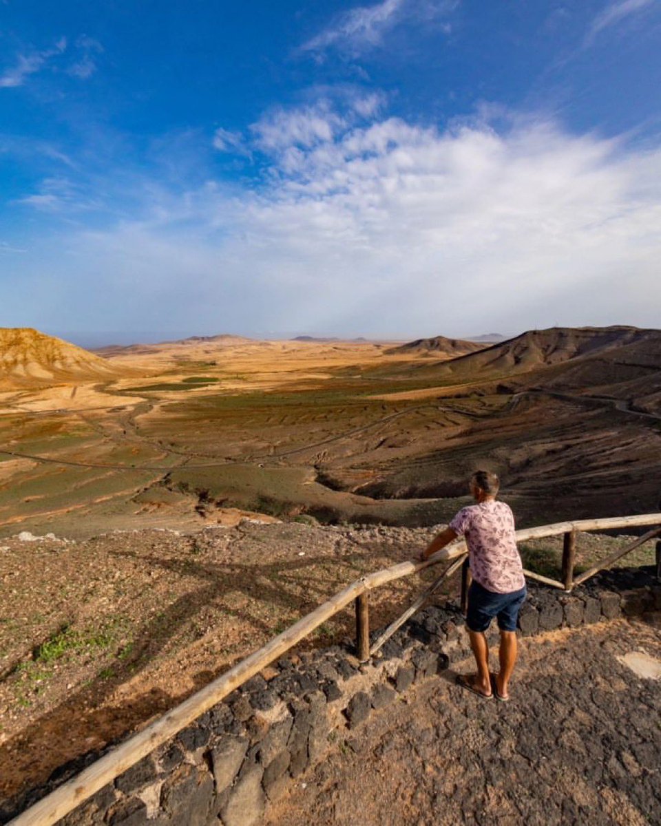 ☝️ Tripspiration: #Fuerteventura island 😎🏖️🌴🌊🤿

#VisitFuerteventura