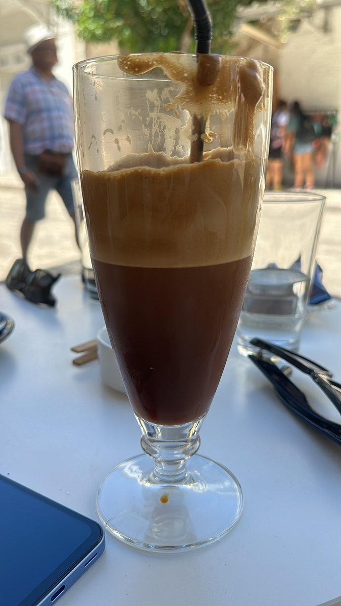 nicole_minnis's tweet image. Having coffee! Next museum! #ADVENTUREDAY #ARTOFCOFFEE