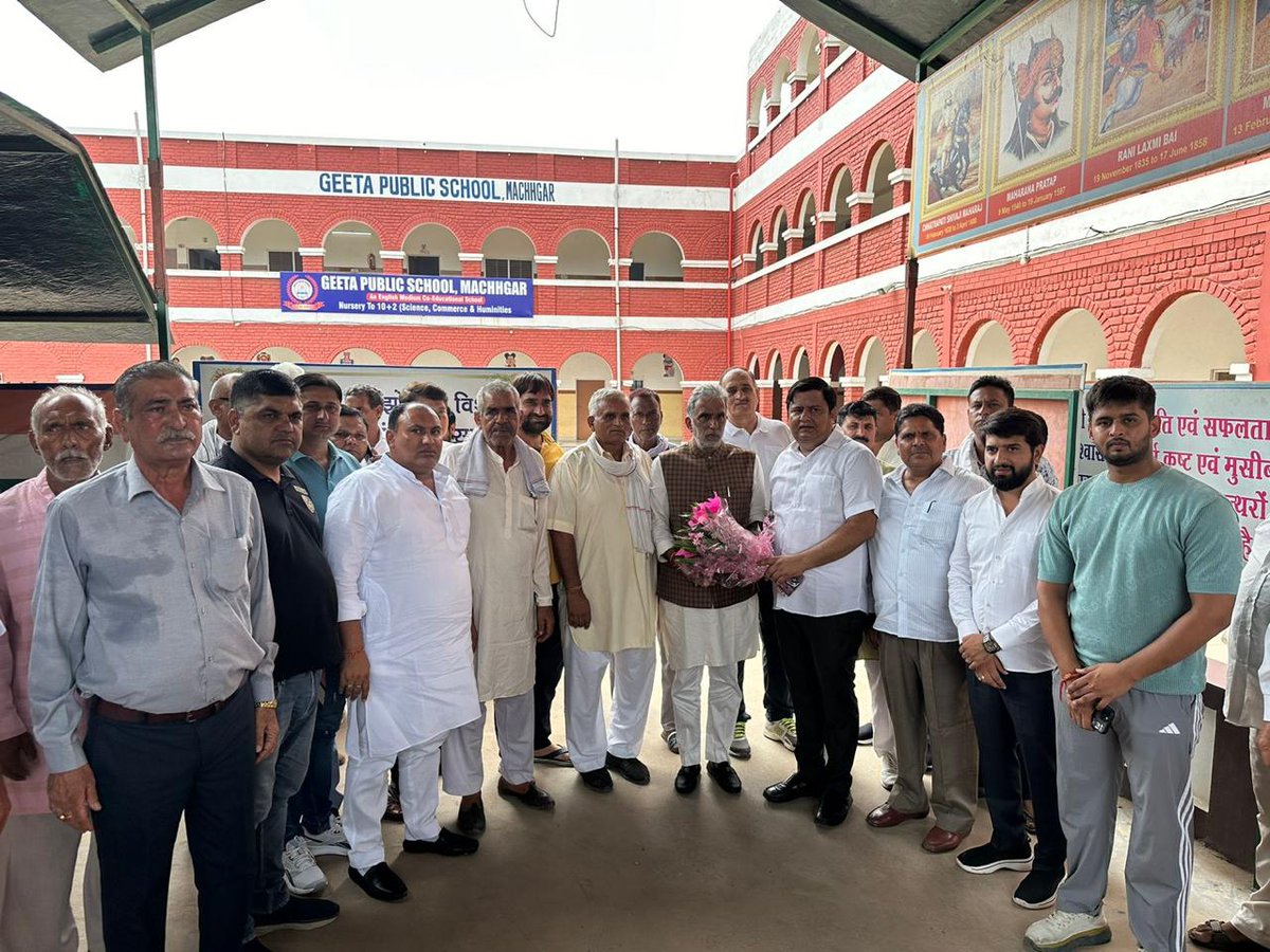 KPGBJP's tweet photo. आज बूथ संपर्क अभियान के अंतर्गत पृथला विधानसभा में विभिन्न बूथों पर कार्यकर्ताओं के साथ बैठक कर आगामी चुनावों की तैयारियों पर विस्तृत चर्चा की। सभी कार्यकर्ताओं ने अपने-अपने बूथ की जीत का भरोसा दिलाया है। यह समर्पण और एकजुटता ही हमारे विजय का आधार बनेगी। https://t.co/BMb2B2cbht