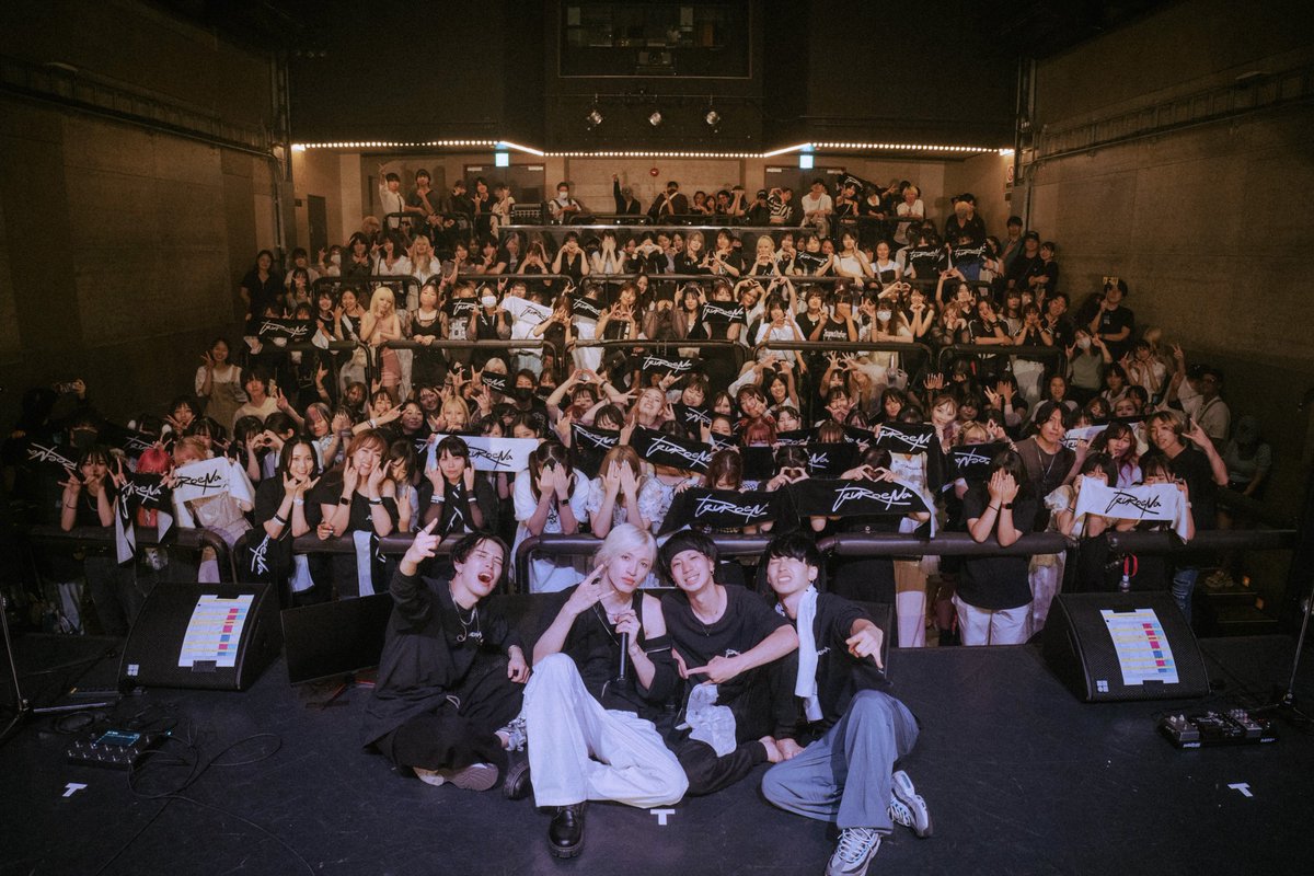kuroena_band's tweet photo. 2024.08.23
KUROENA LAST LIVE
2nd Oneman tour
@ SHIBUYA WWW
幸せな日々をありがとう。
Vo. 大賀廉人
Gt. 廣田梨駆
Ba. けーた
Dr. koya
#KUROENA #ENAAA https://t.co/ilUsmS1f6E