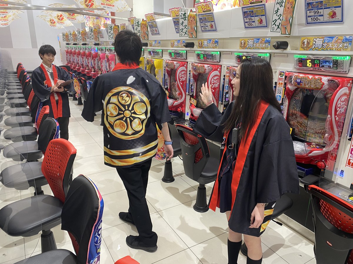 🔥店舗Xジャック中🔥 エリア長の笹口です。 夏の暑さに負けぬ様、接客
