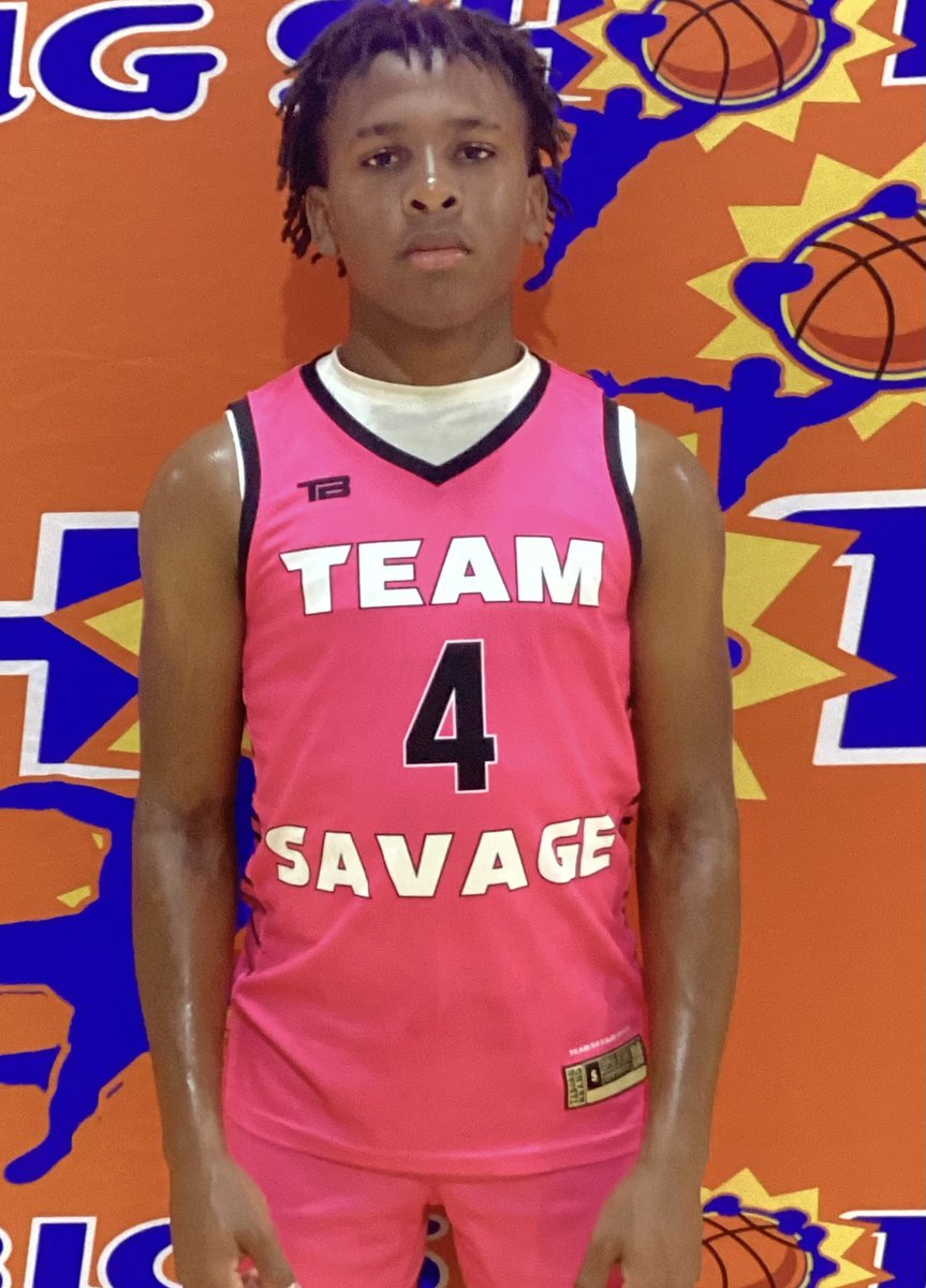BigShotsGameMVP's tweet photo. 14u final 

Team Savage-25
#1 James Ferguson 6pts
#4 Anyahs Butler 6pts

904 Elite-57
#3 Max Cocherham 15pts
#11 Jake Frazier 12pts

#BIGSHOTS  #RockhillFinale https://t.co/Ld6DUwMruu